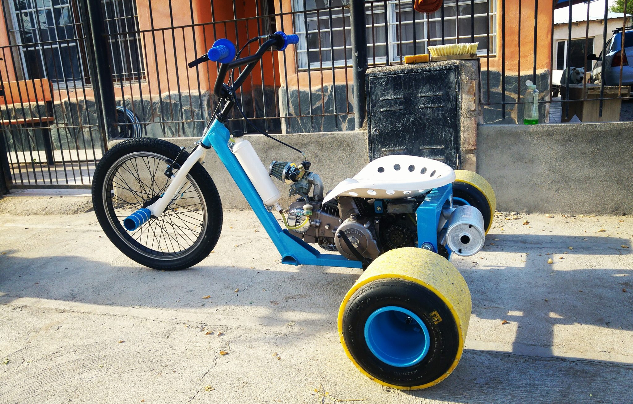 125cc semi-auto 4 gears Drift Trike 2